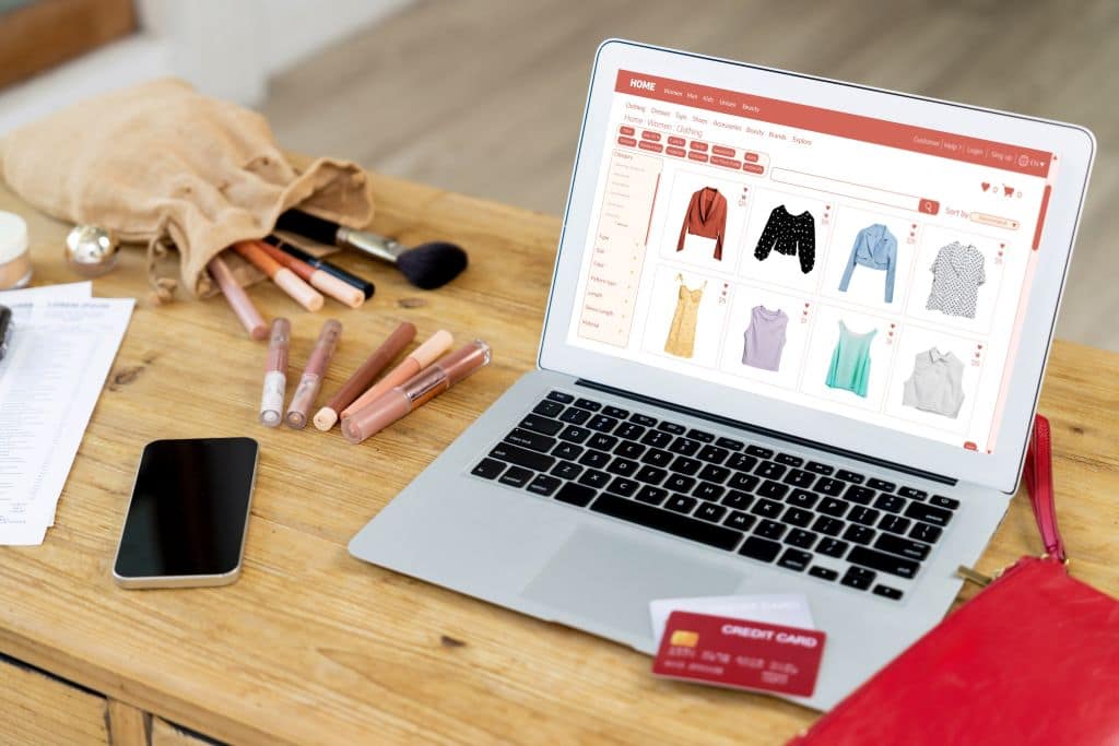 Custom Shopify Development Services to Scale Your eCommerce Business 1 Custom Shopify Development Services to Scale Your eCommerce Business